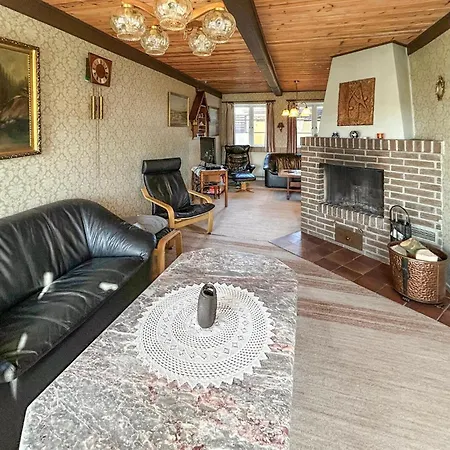 4 Bedroom In Vakantiehuis Nordborg