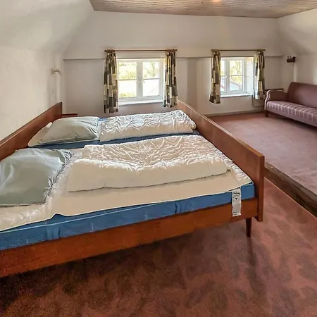 4 Bedroom In Vakantiehuis *